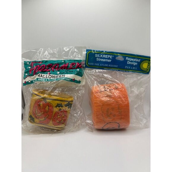 Vintage 90s Halloween Crepe Party Streamers‎ Lot of 2 Sealed Jack O Lanterns NOS - Picture 1 of 4